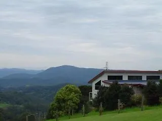 Hunchy Hideaway Aparthotel Montville